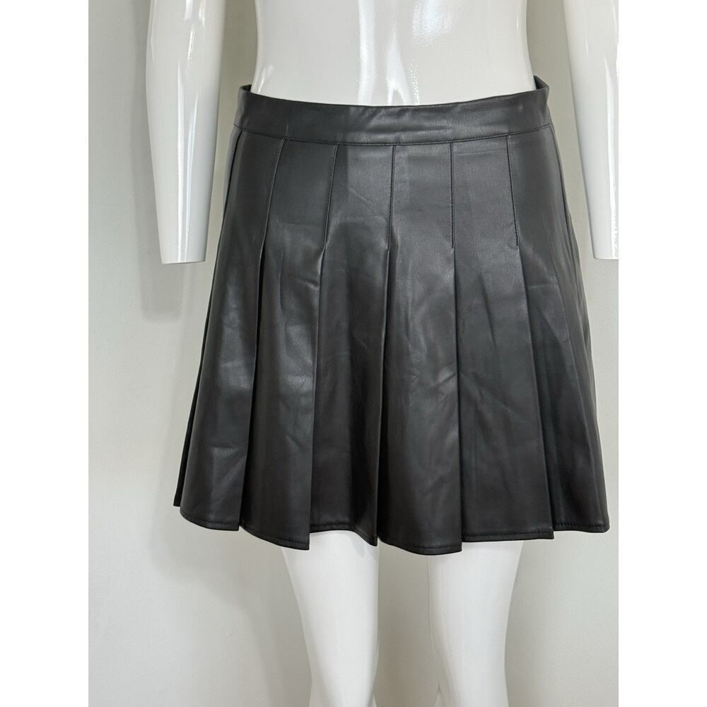 Women Faux Leather Skirt Black Mini Pleated High Waist Slim A-line Skirt M NWT - Picture 2 of 12